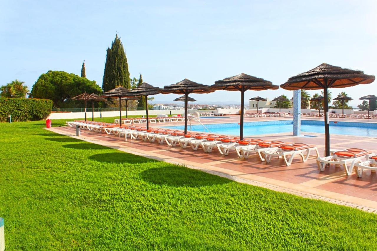 Cozy And Stylish Studio Apt Just 800M From The Beach - New On Booking! Albufeira Eksteriør bilde